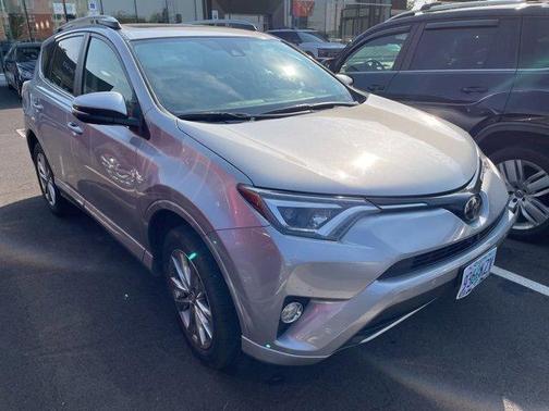2018 Toyota RAV4 Platinum