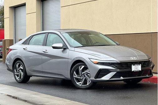 2025 Hyundai ELANTRA HEV Limited