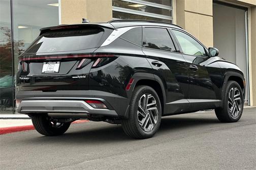 2025 Hyundai TUCSON Hybrid Limited