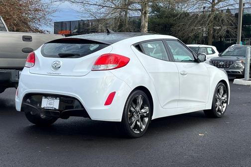 2017 Hyundai Veloster Value Edition