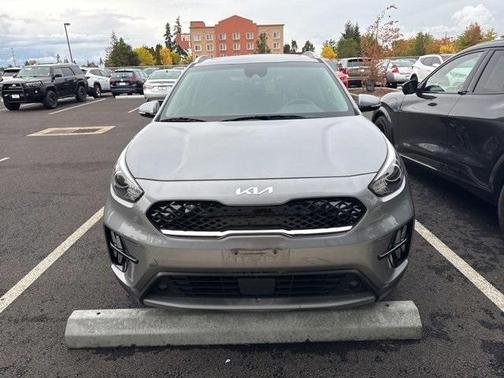 2022 Kia Niro Plug-In Hybrid EX Premium