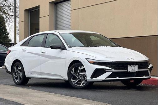 2025 Hyundai ELANTRA HEV SEL Sport