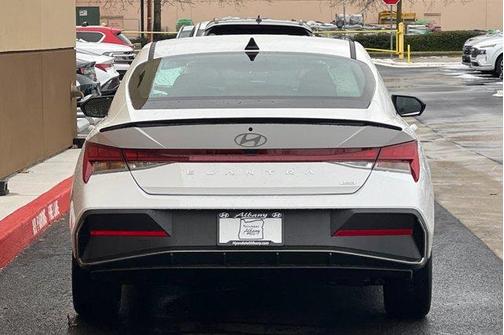 2025 Hyundai ELANTRA HEV SEL Sport