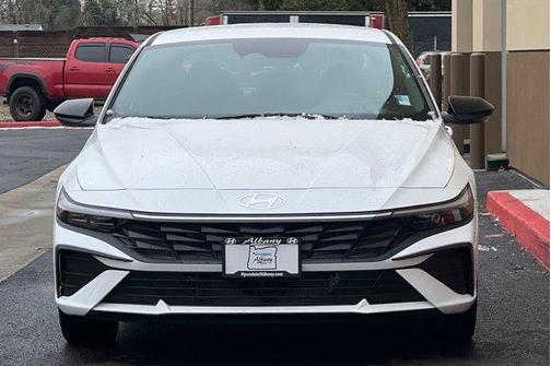 2025 Hyundai ELANTRA HEV SEL Sport