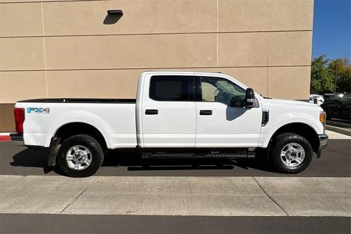 2017 Ford F-250 XLT