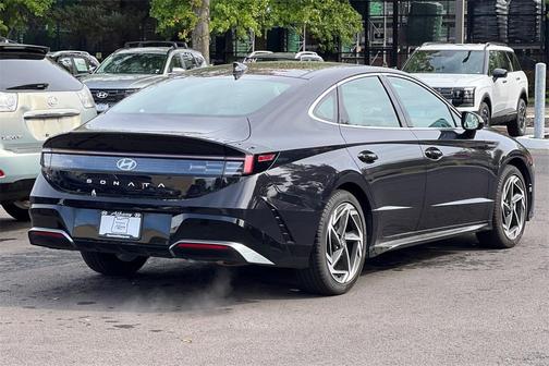 2024 Hyundai SONATA SEL