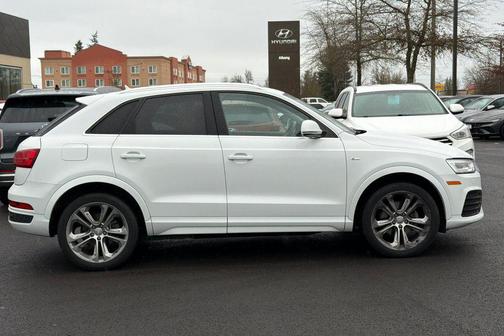 2016 Audi Q3 2.0T Prestige