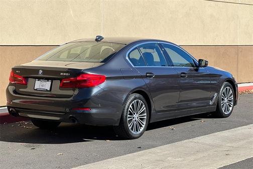 2019 BMW 530 i xDrive