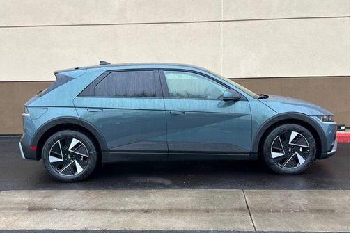 2026 Hyundai IONIQ 5 SE