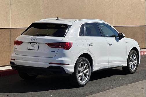 2023 Audi Q3 45 S line Premium