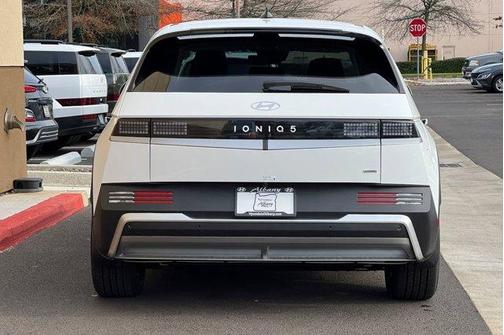 2026 Hyundai IONIQ 5 SE