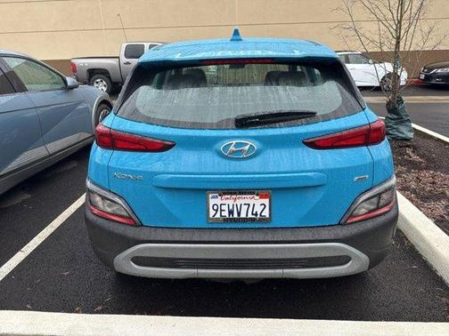 2023 Hyundai KONA SE