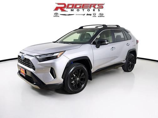 2024 Toyota RAV4 Hybrid SE