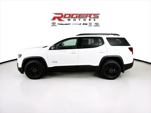 2022 GMC Acadia AWD AT4