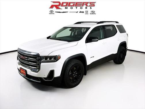 2022 GMC Acadia AWD AT4