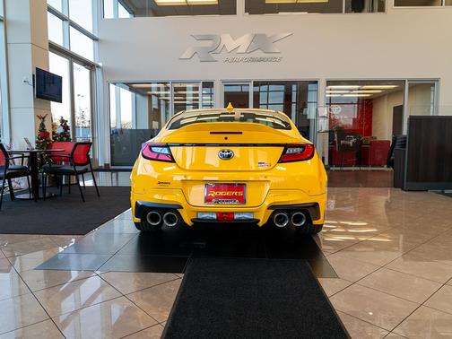 2026 Toyota GR86 Base