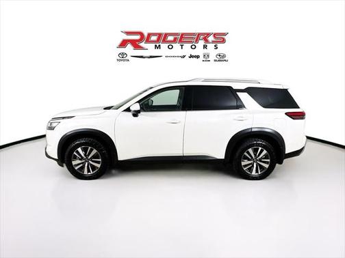 2024 Nissan Pathfinder SL 4WD