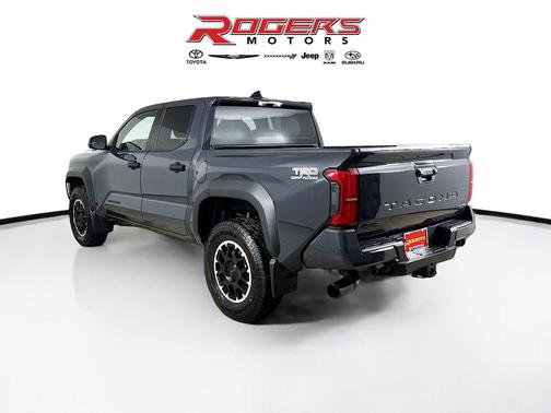 2026 Toyota Tacoma Hybrid TRD Off Road