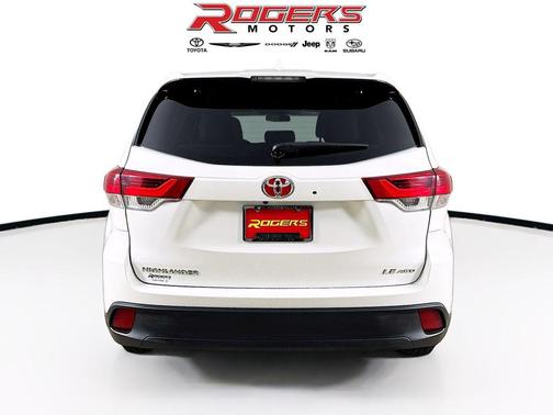 2019 Toyota Highlander LE Plus