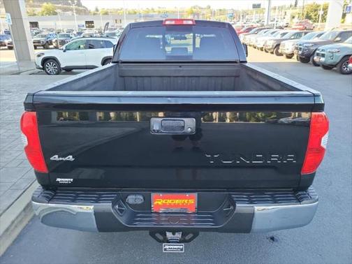 2014 Toyota Tundra SR5