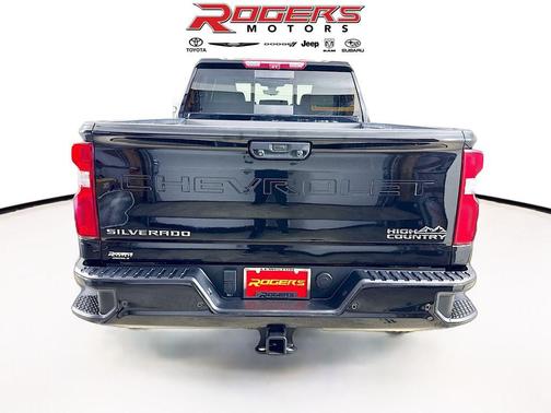 2022 Chevrolet Silverado 3500 High Country