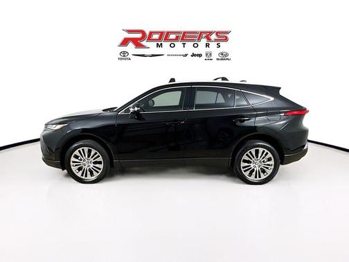 2023 Toyota Venza XLE
