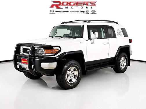 2010 Toyota FJ Cruiser Base