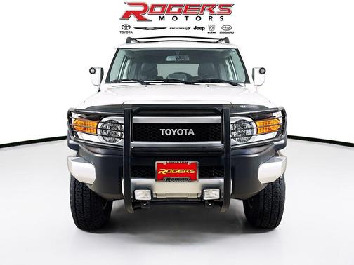 2010 Toyota FJ Cruiser Base
