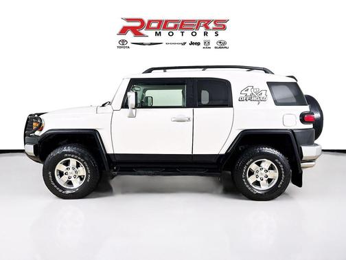 2010 Toyota FJ Cruiser Base