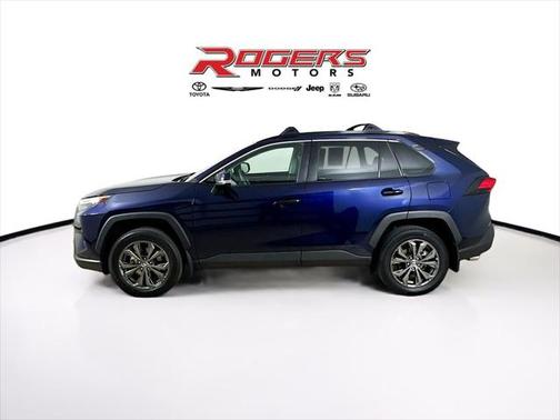 2022 Toyota RAV4 Hybrid XLE Premium