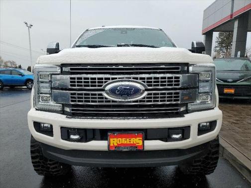 2017 Ford F-350 Platinum