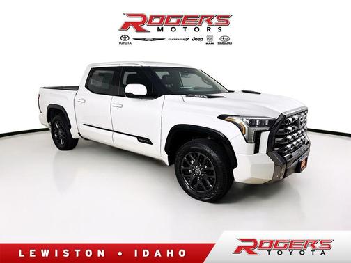 2023 Toyota Tundra Hybrid Platinum