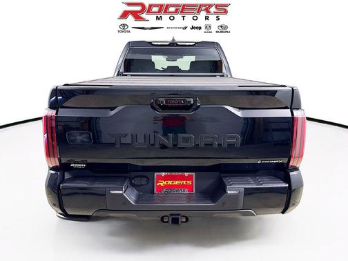 2025 Toyota Tundra Hybrid Platinum