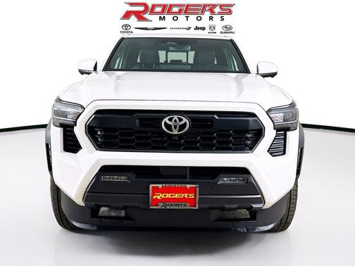 2025 Toyota Tacoma Hybrid TRD Off Road