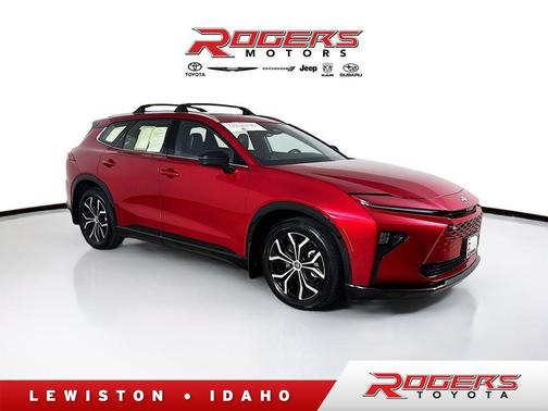 2025 Toyota Crown Signia XLE
