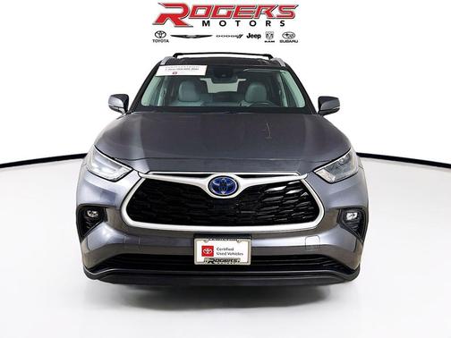 2023 Toyota Highlander Hybrid XLE