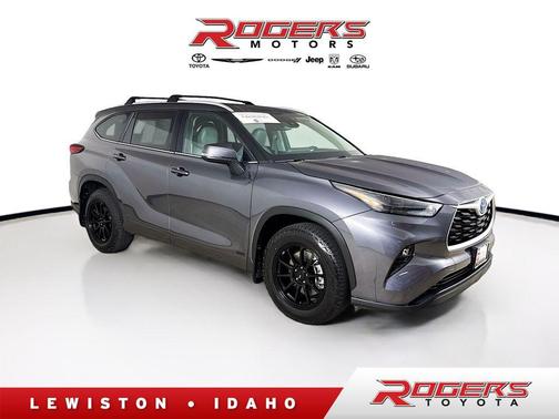 2023 Toyota Highlander Hybrid XLE