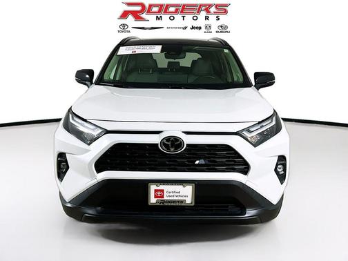 2023 Toyota RAV4 XLE Premium