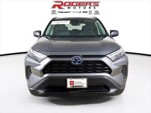 2022 Toyota RAV4 Hybrid XLE