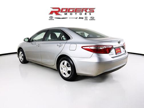 2017 Toyota Camry XLE