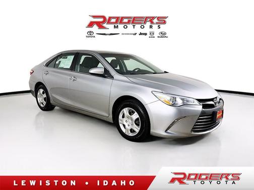 2017 Toyota Camry XLE
