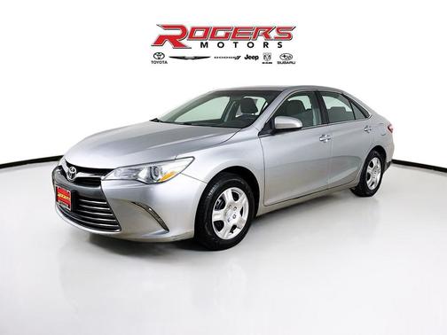2017 Toyota Camry XLE