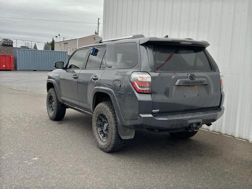 2024 Toyota 4Runner SR5 Premium