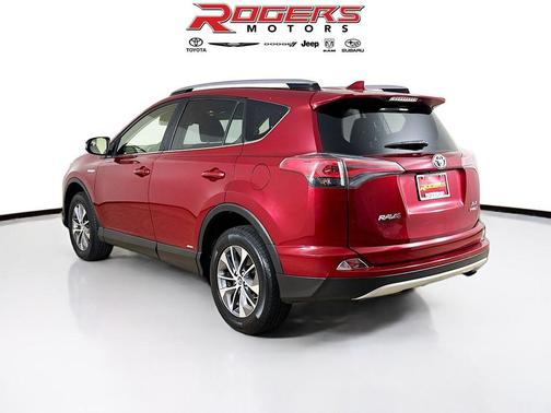 2018 Toyota RAV4 Hybrid XLE