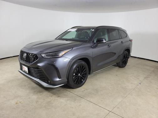 2024 Toyota Highlander XSE