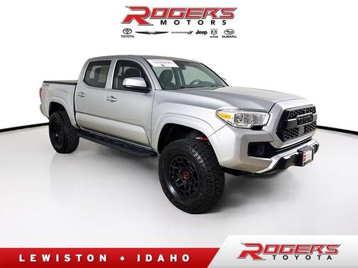 2023 Toyota Tacoma SR