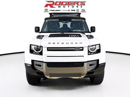 2022 Land Rover Defender 90 X-Dynamic S