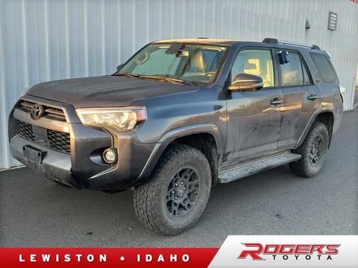 2022 Toyota 4Runner SR5 Premium