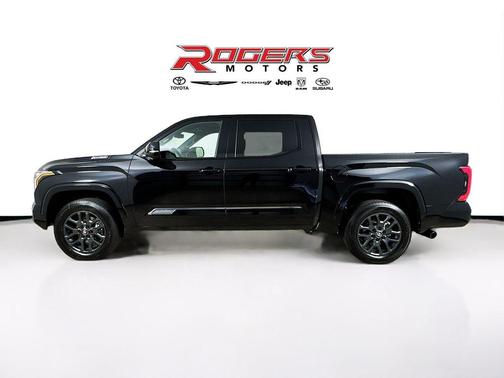 2026 Toyota Tundra Hybrid Platinum