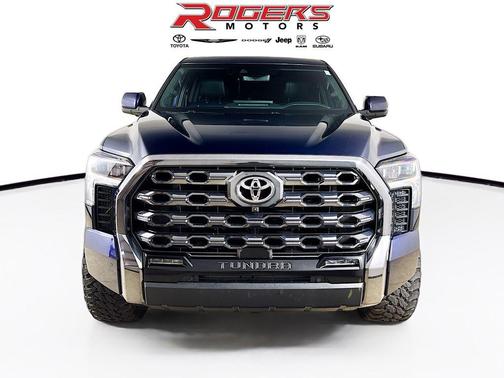 2023 Toyota Tundra Platinum
